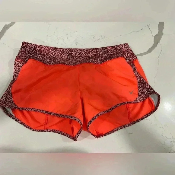 Nike Dri Fit shorts size M - Picture 1 of 6